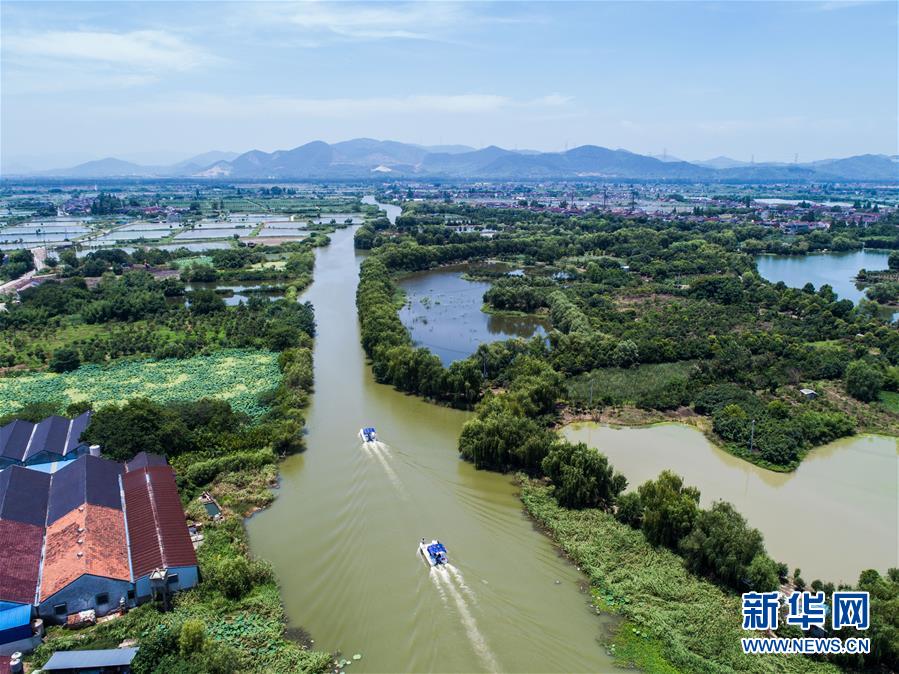 （新华全媒头条·图文互动）（9）风正一帆悬——以习近平同志为核心的党中央治国理政一年间